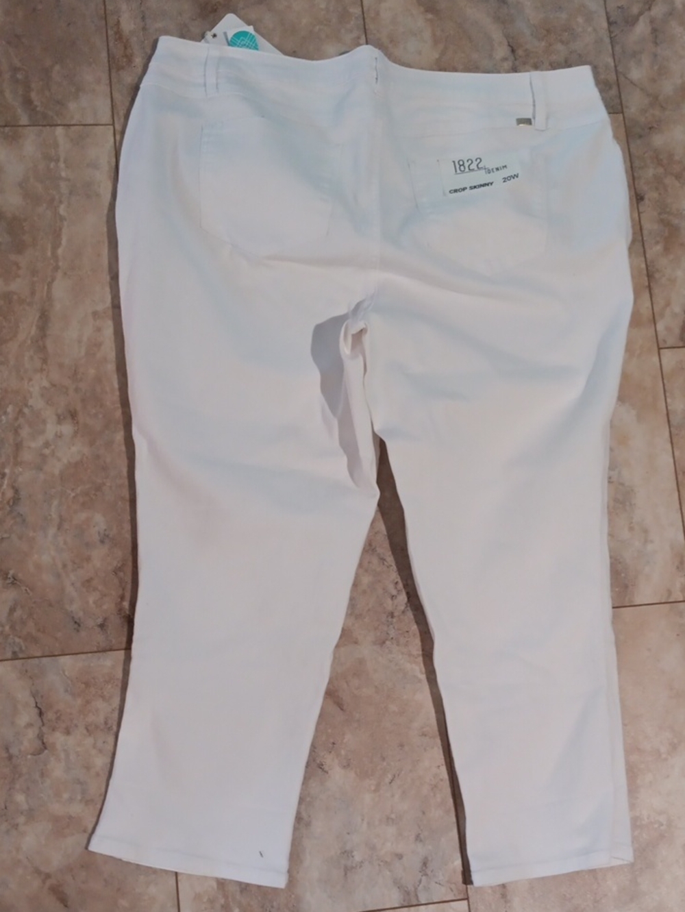 1822 Denim White Jeans - Picture 4 of 5